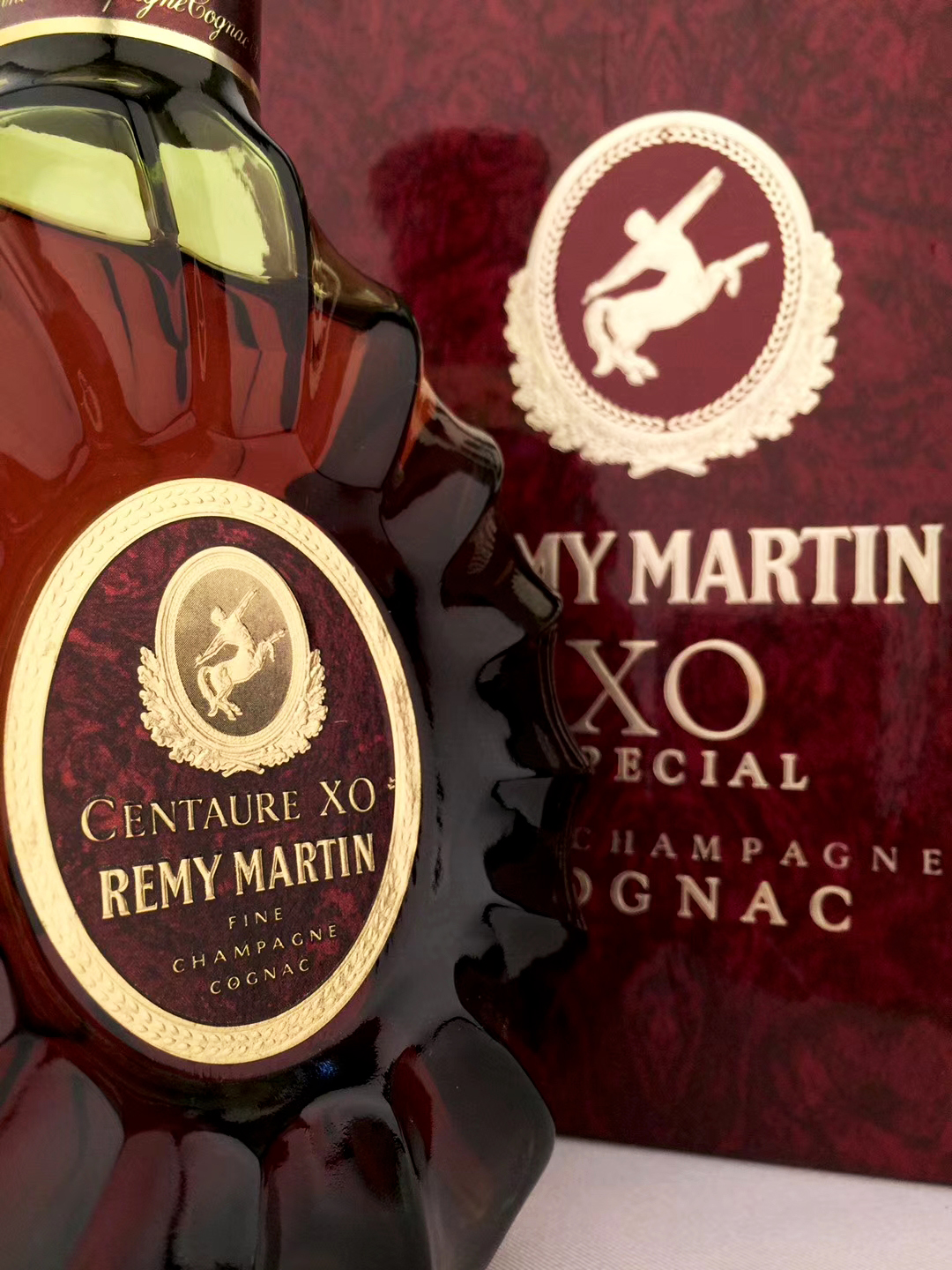 80年代人头马XO青凹瓶（Remy Martin Centaure XO Fine Champagne 